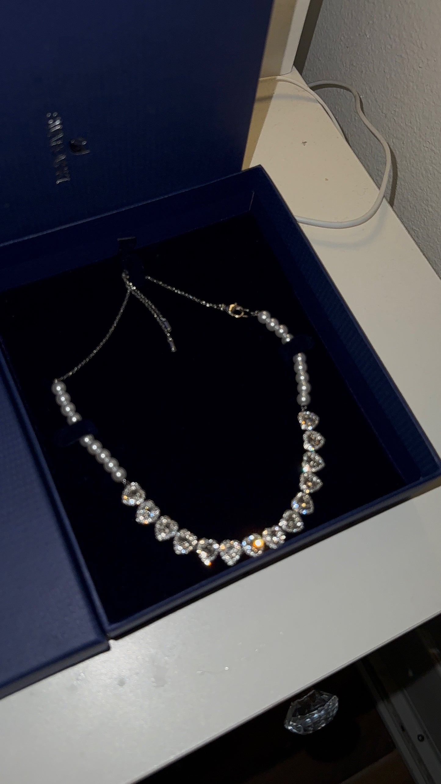 Silver angelic heart necklace with pearls ( comes with box )