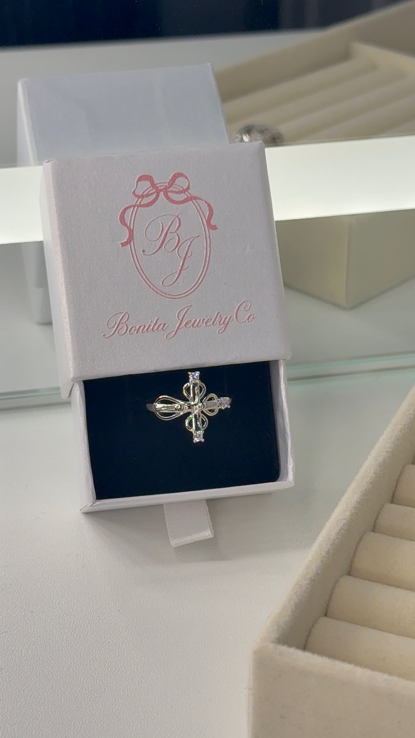Silver cross ring size 9