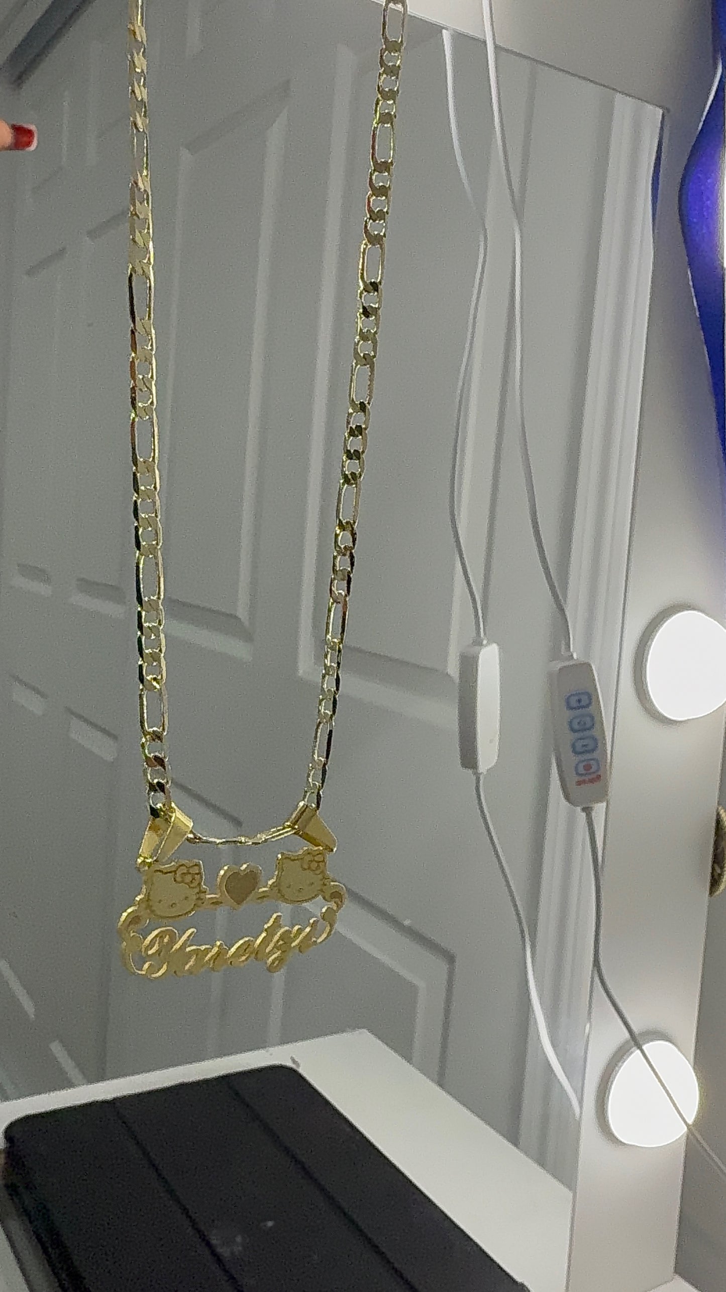 Hk personalized name necklace