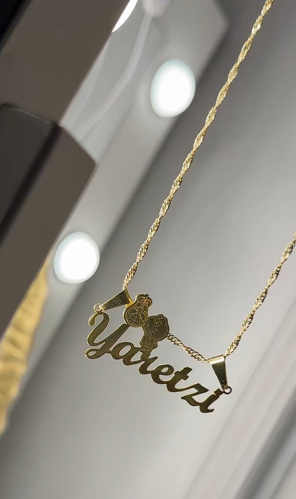 HK + 🕷️ Man personalized name necklace