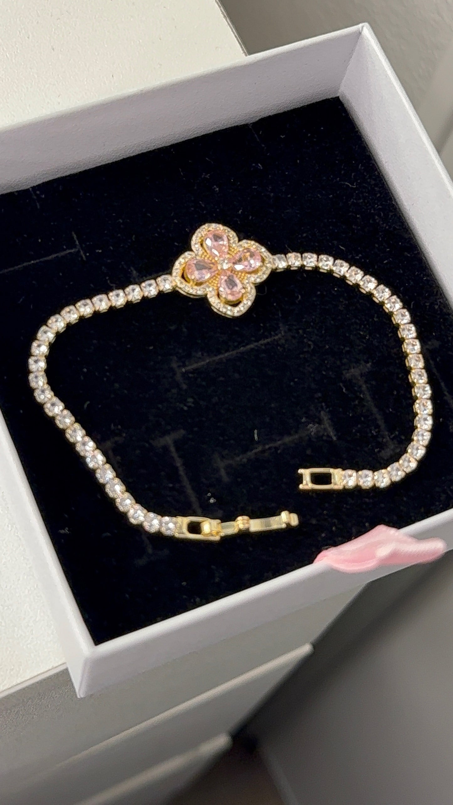 Pink clover bracelet