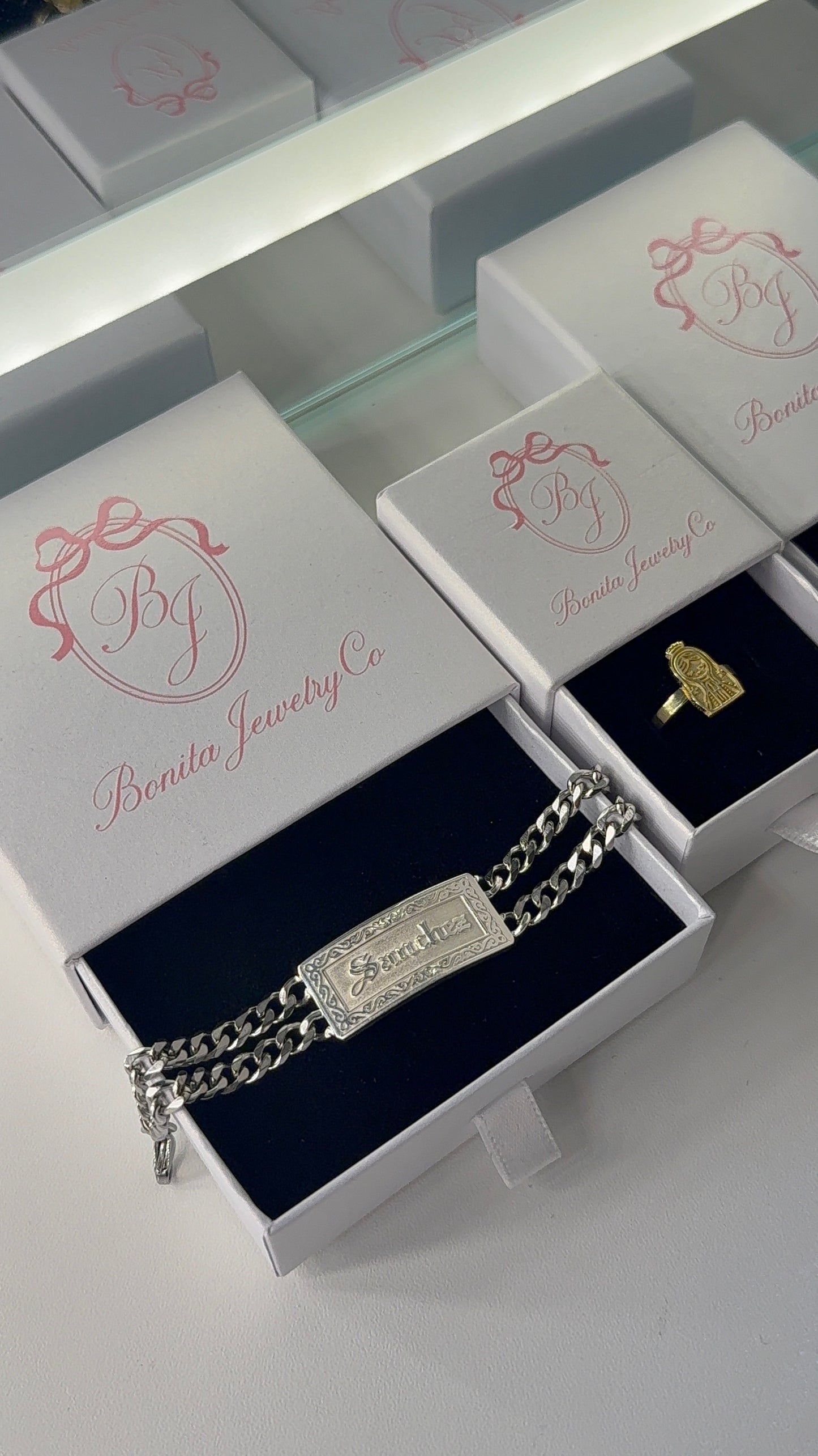 Personalized double chain name bracelet (available in silver and gold )