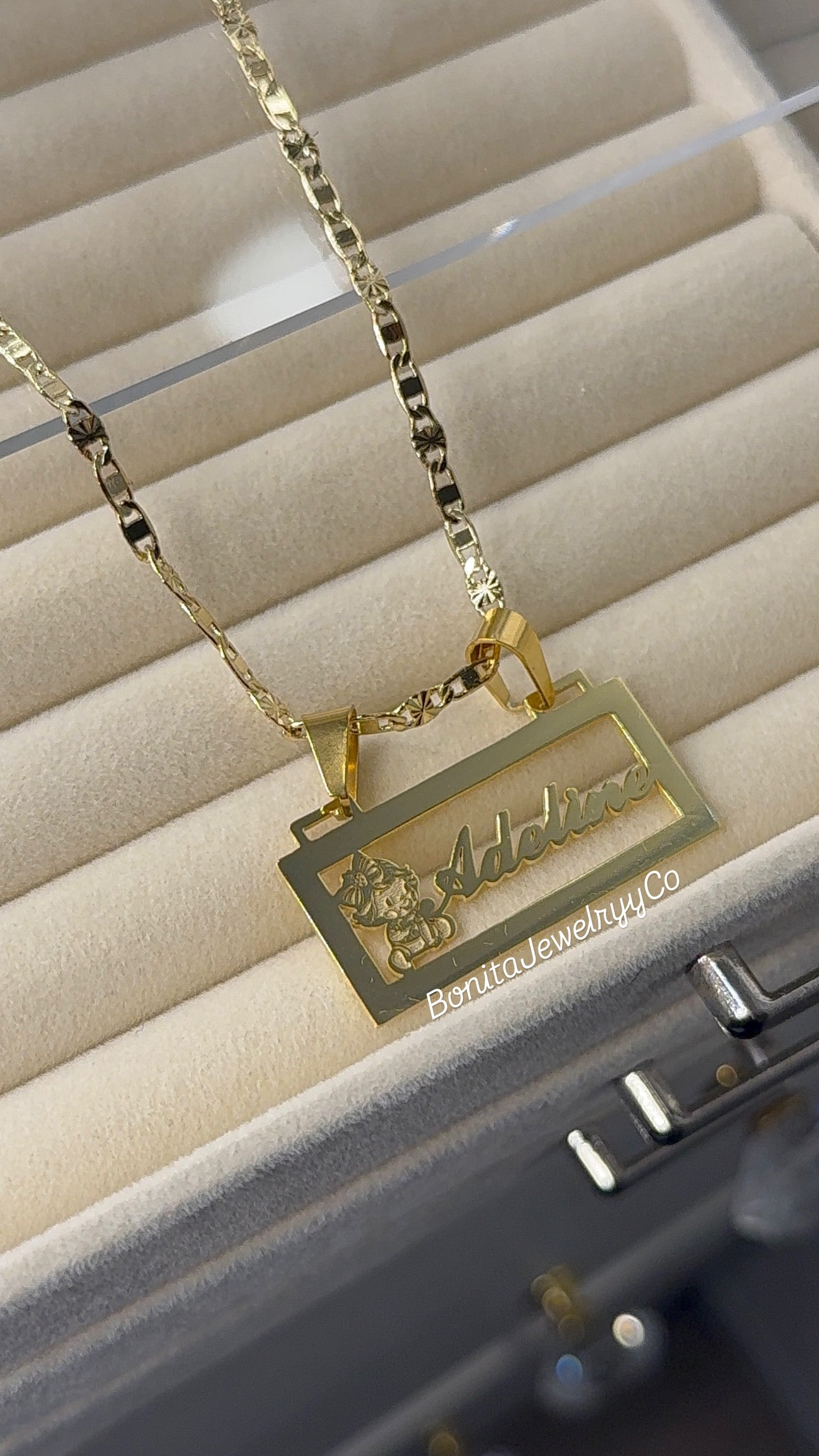 Fresita shortcake personalized name necklace