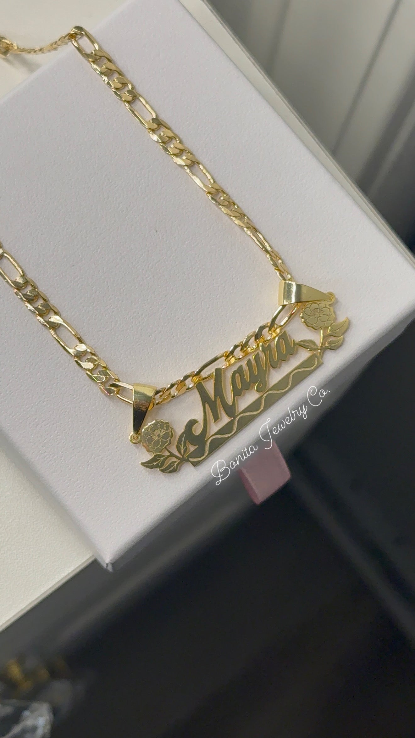 Personalized name necklace |style : Eterna Primavera