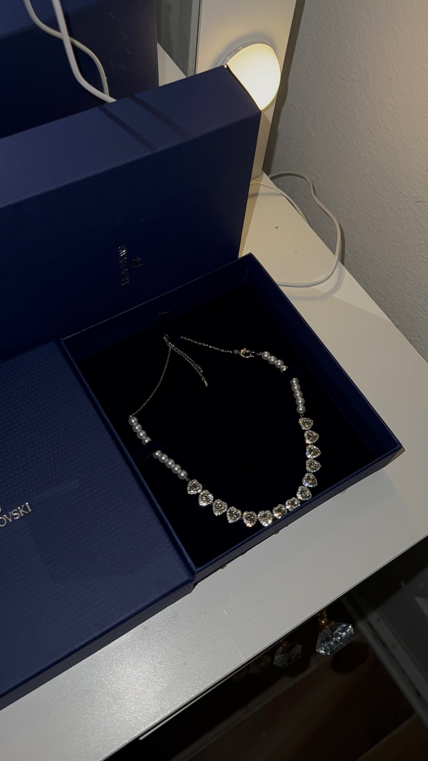 Silver angelic heart necklace with pearls ( comes with box )