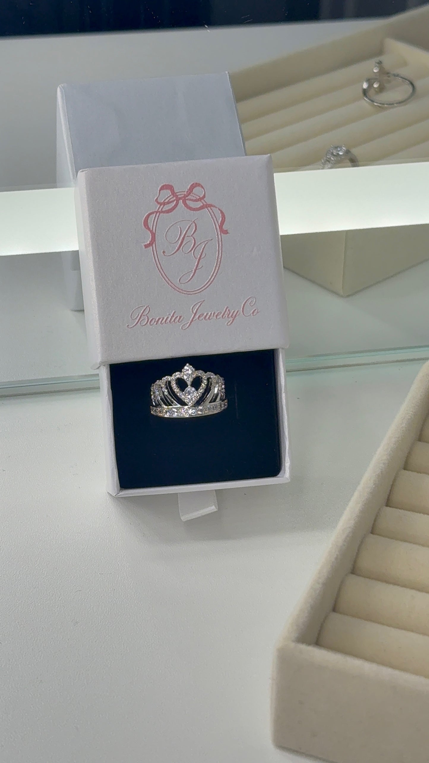Silver princess crown ring size 7