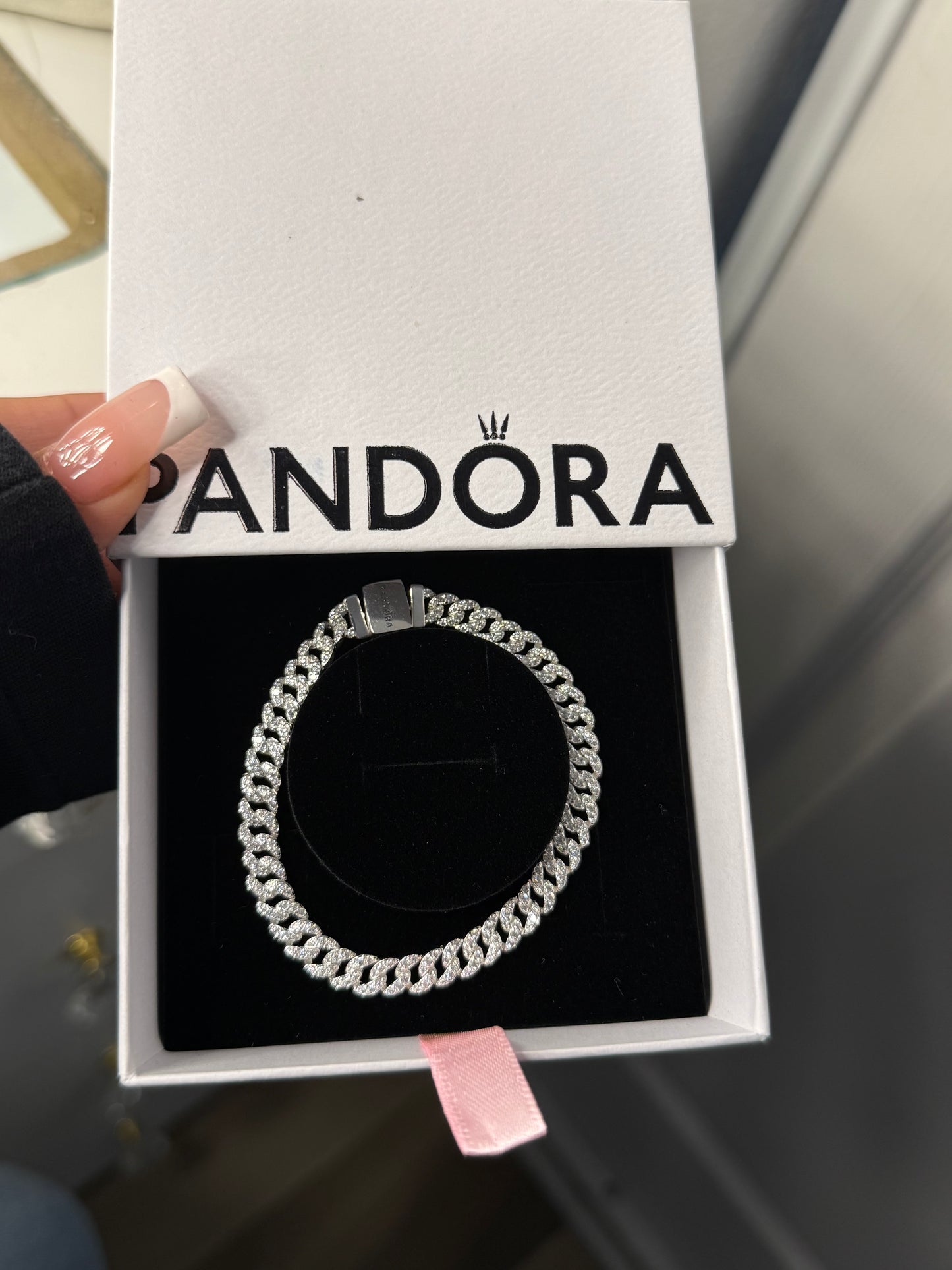 Unisex silver plated bracelet with box
