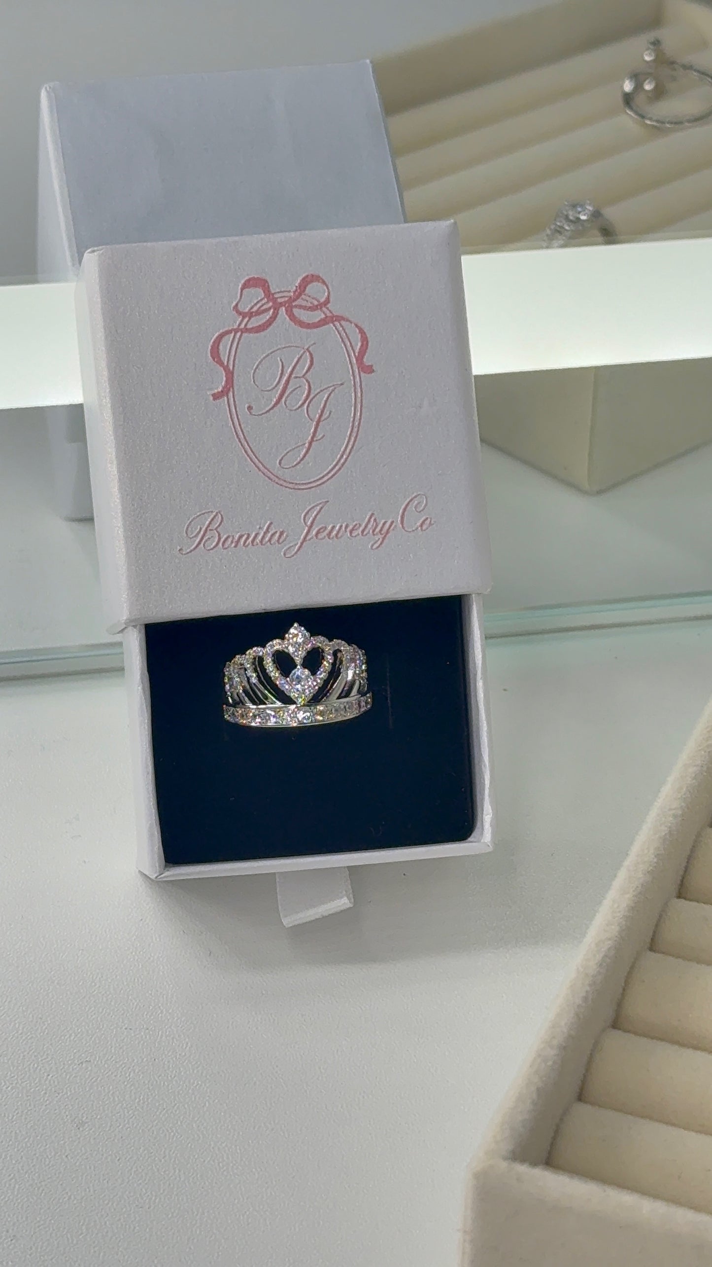 Silver princess crown ring size 7