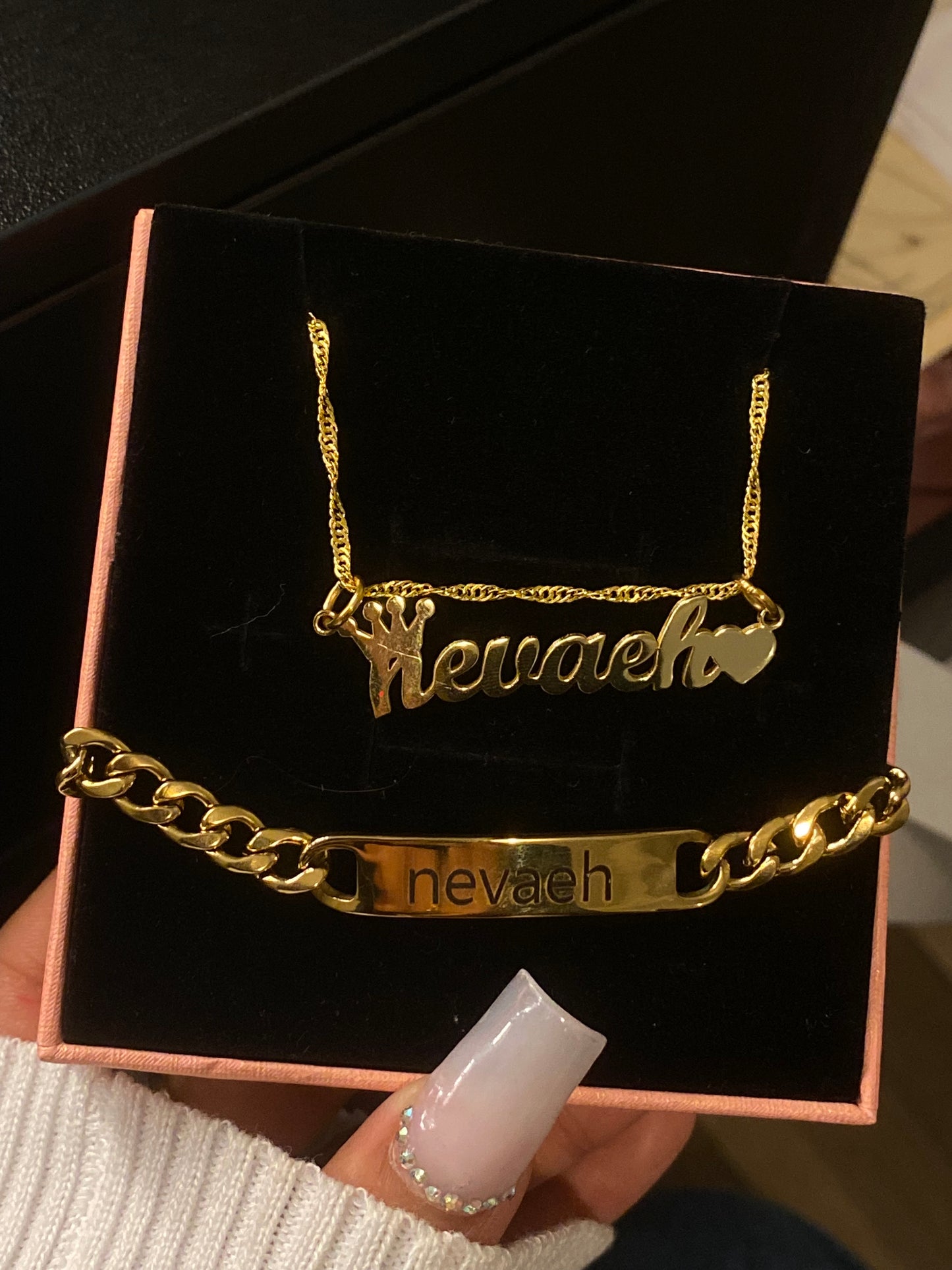 Personalized name necklace & bracelet set