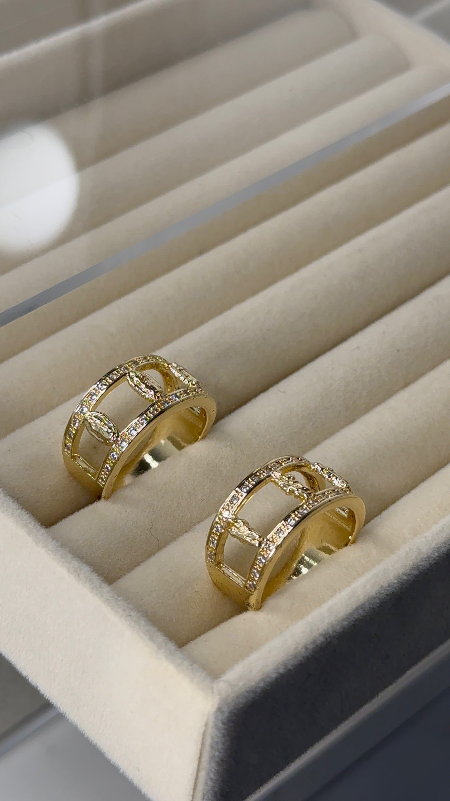 Religious ring