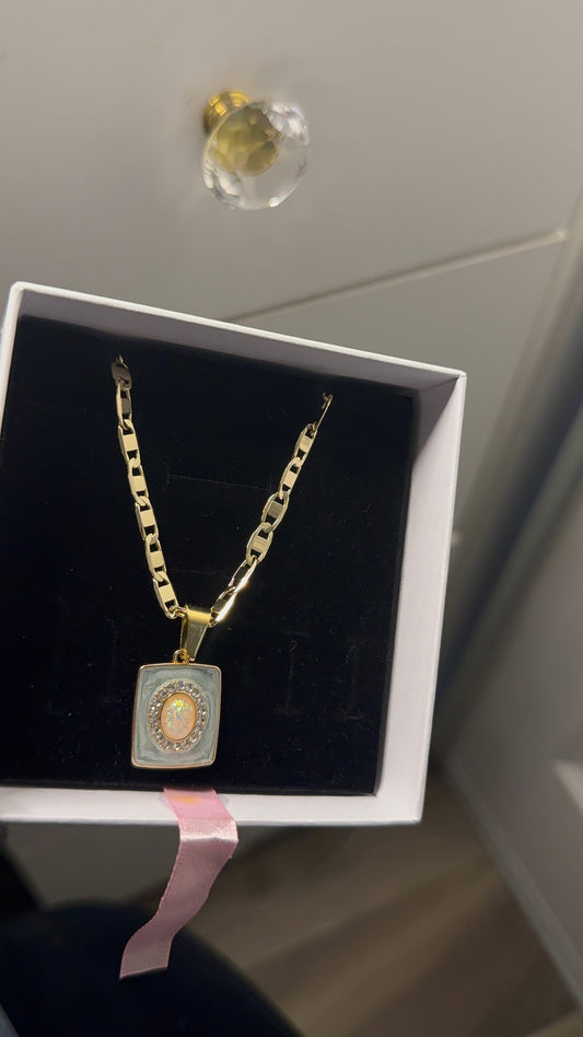 Gold plated vintage frame necklace