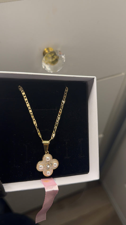 Gold plated cross pendant with necklace