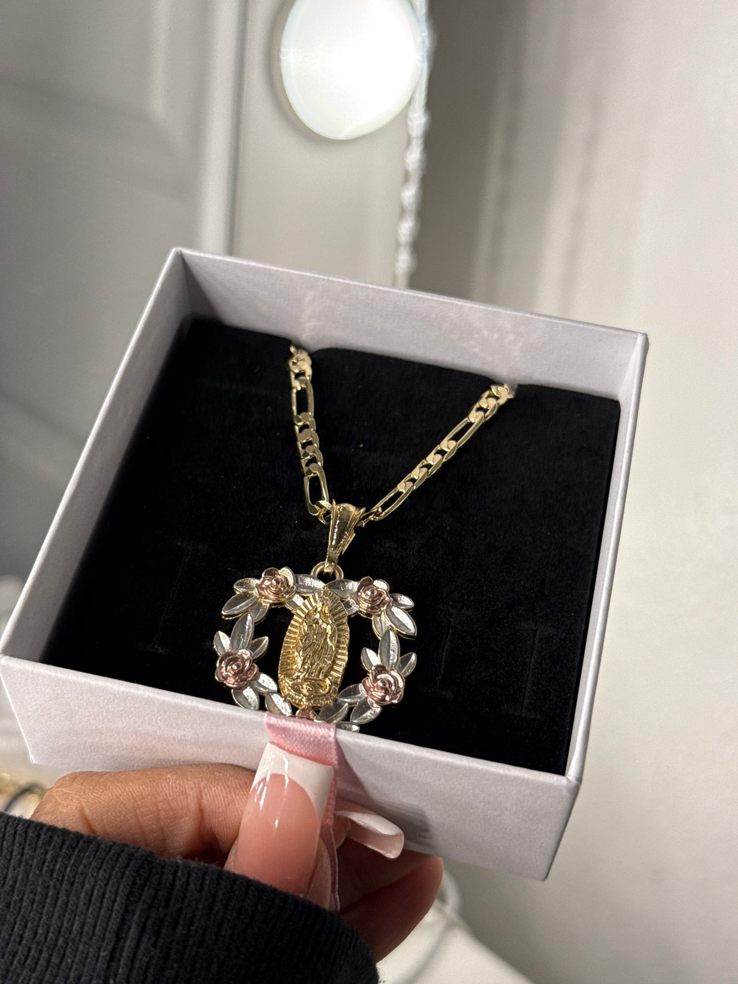 14K gold plated heart Virgin Mary pendant with necklace