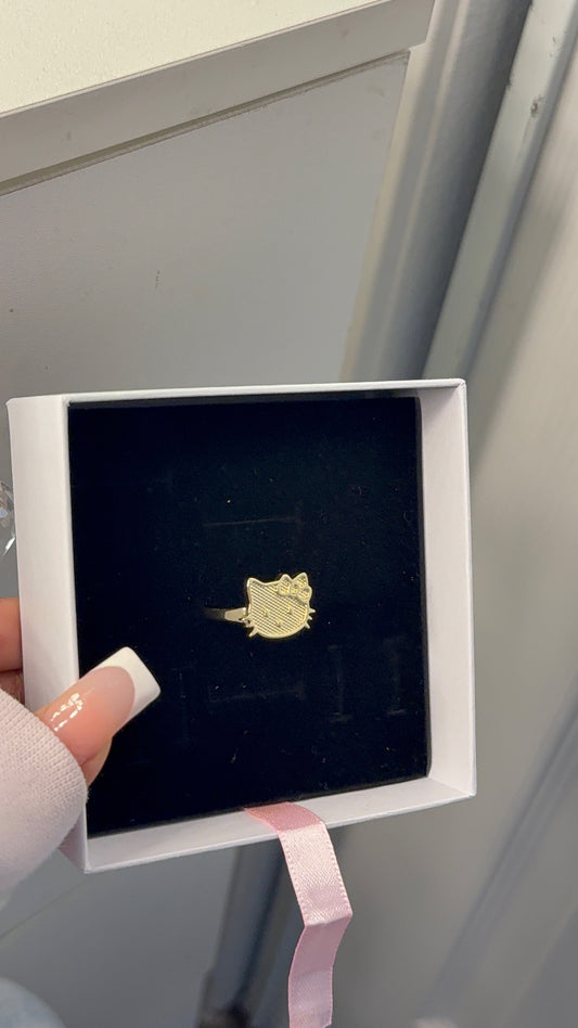 Hk ring size 7 available