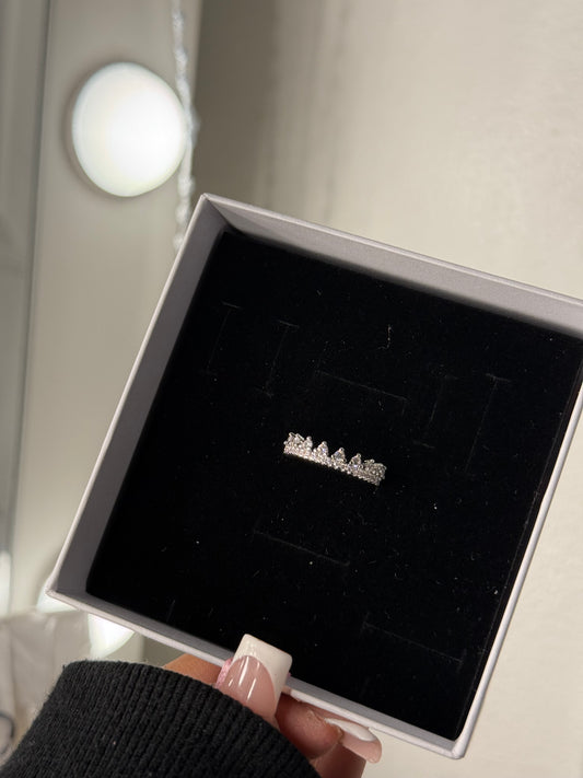 Silver plated tiara ring (size 6,7,8,9 available )