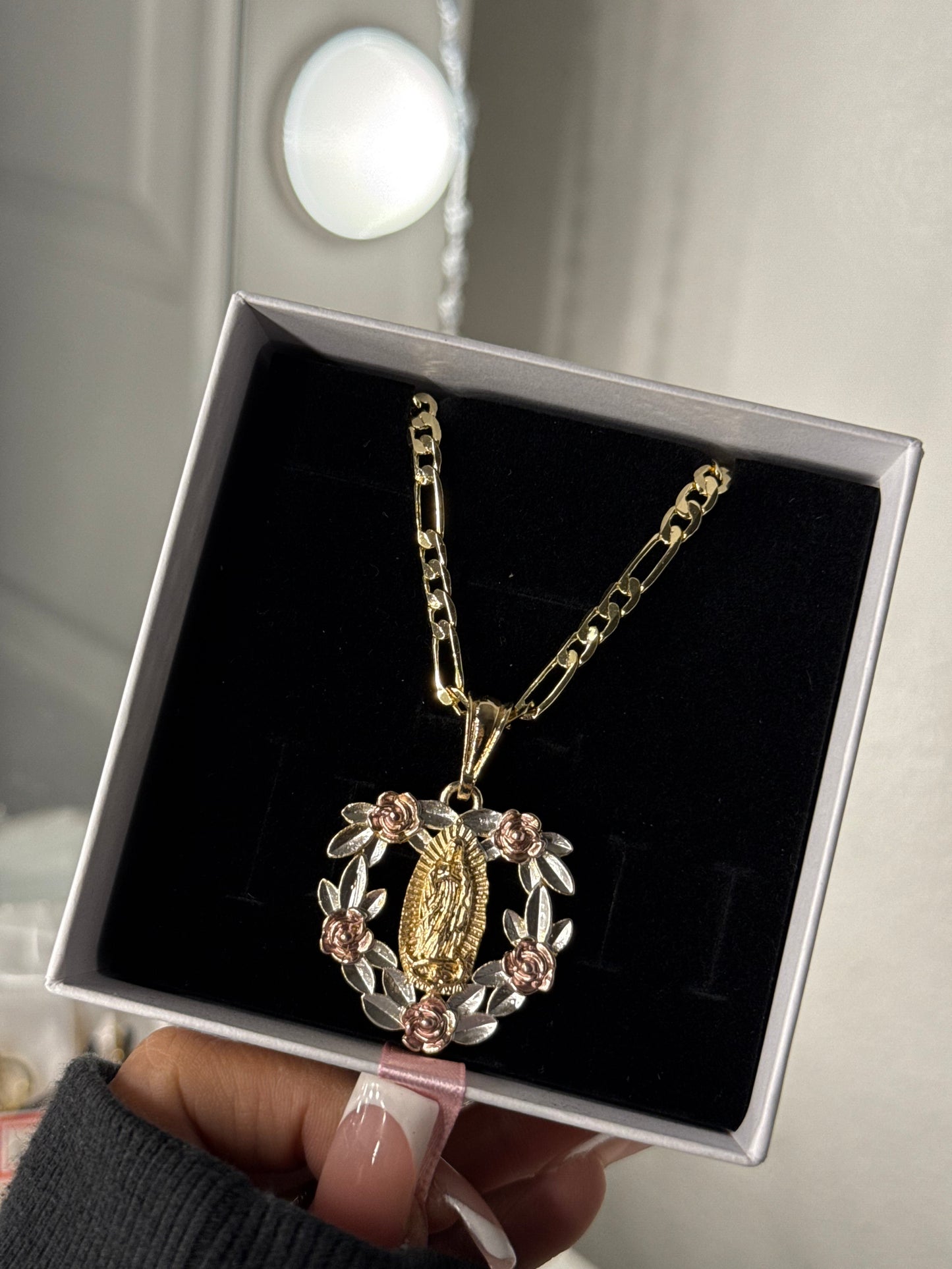 14K gold plated heart Virgin Mary pendant with necklace