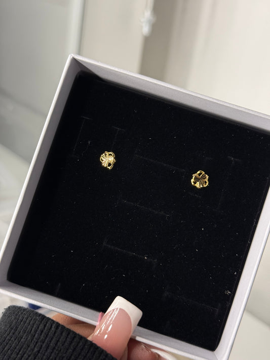 Gold plated, mini clover earrings