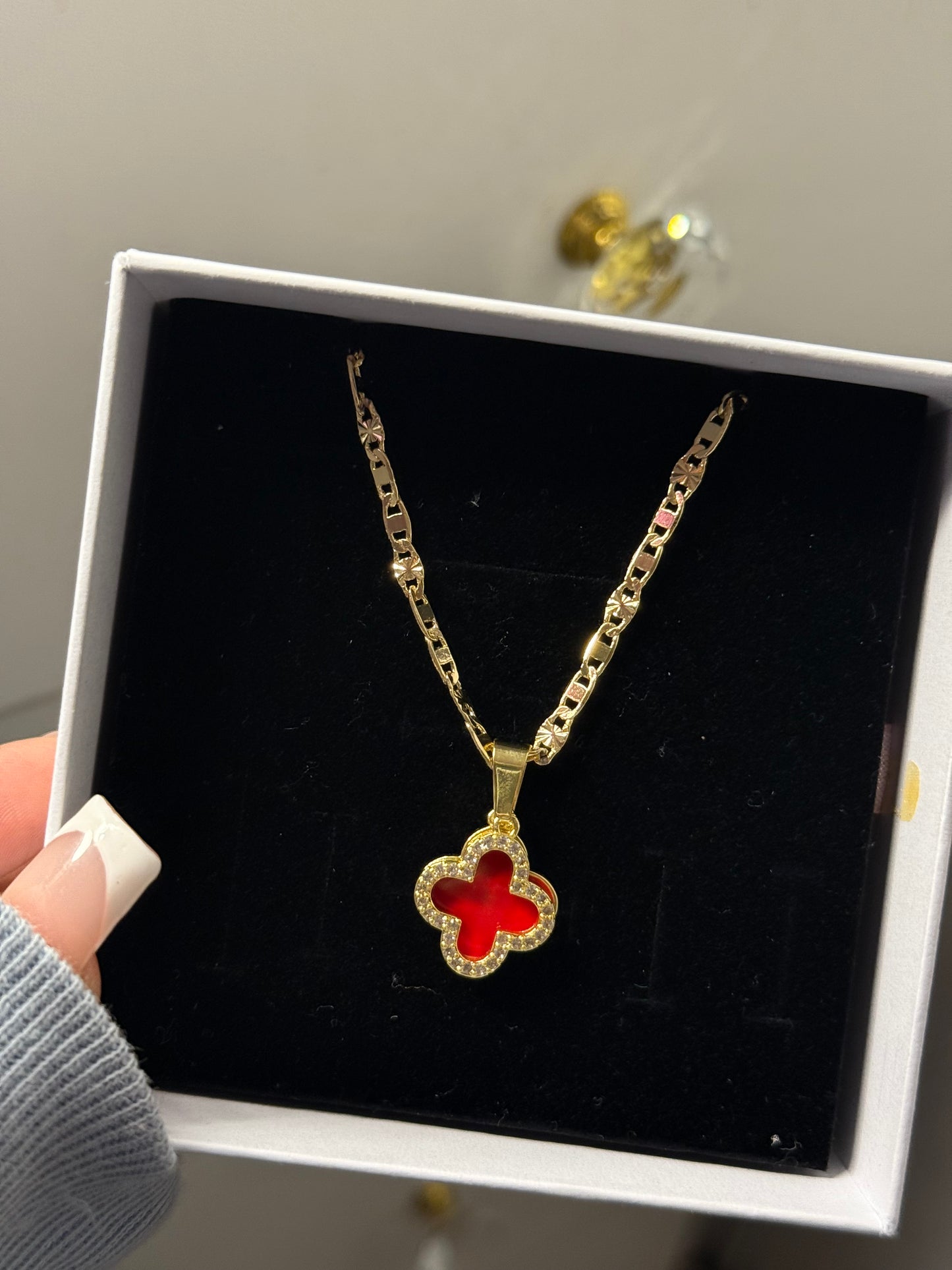 Red clover necklace