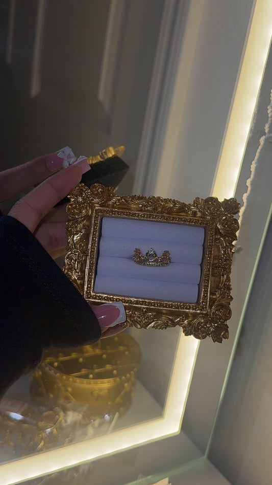 Adjustable crown ring