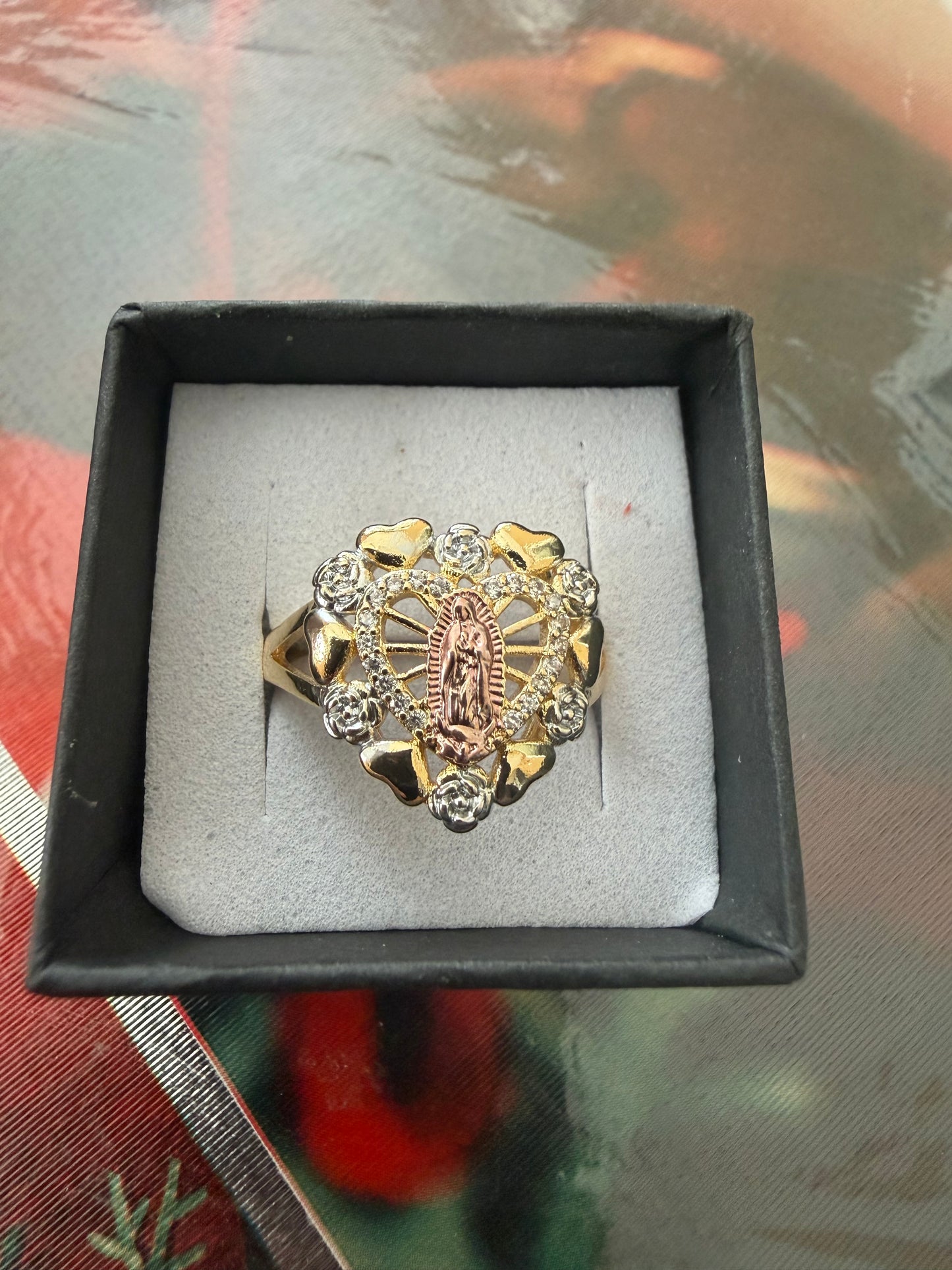 Tricolor virgencita heart ring