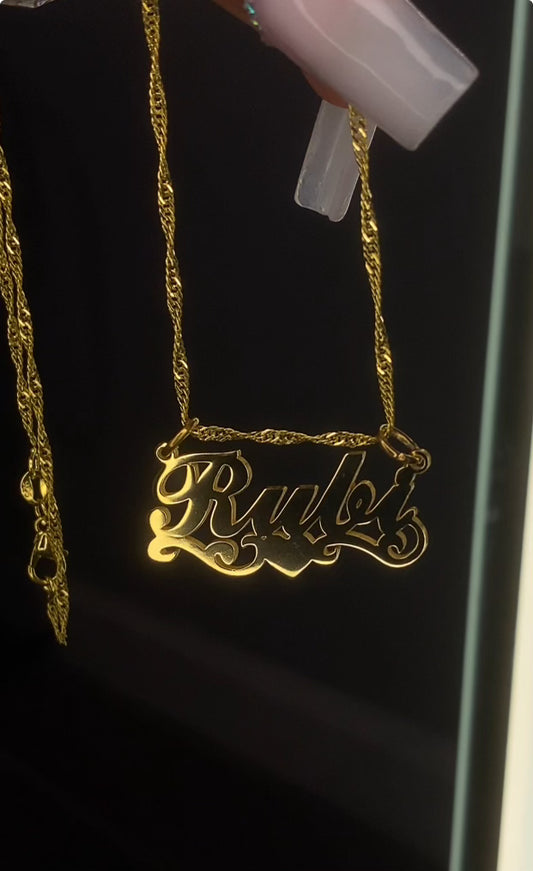 14K gold plated, dainty personalized name necklace in style “Rubi”