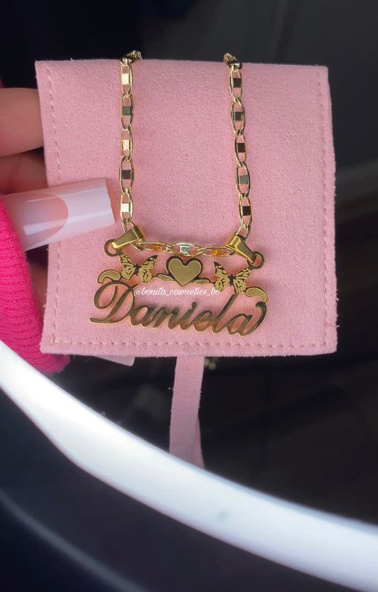 Personalized name necklace