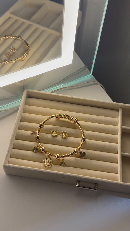 Virgencita charm bracelet set